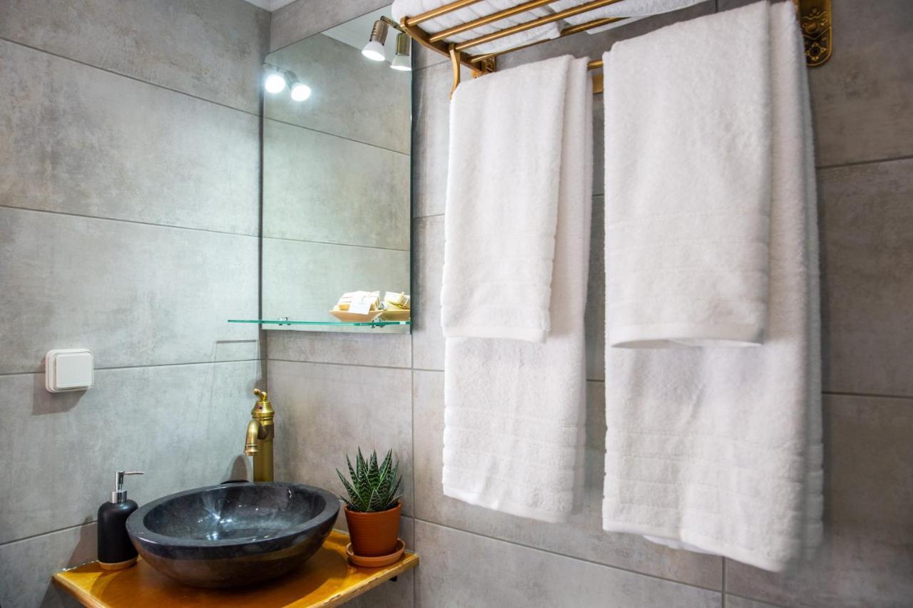 Stone Arch Villa Malona Village Ngoại thất bức ảnh